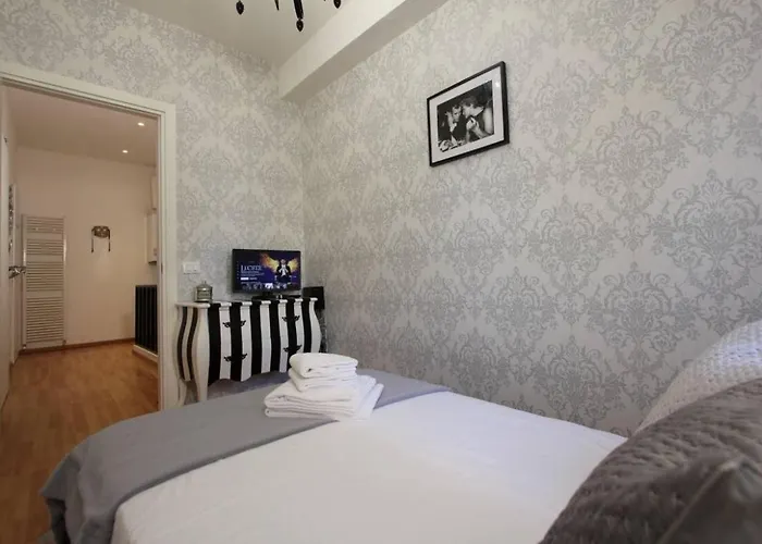 Casa Costa Biennale Venecia