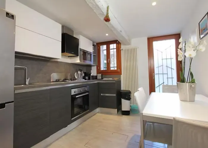 Casa Costa Biennale * Venecia