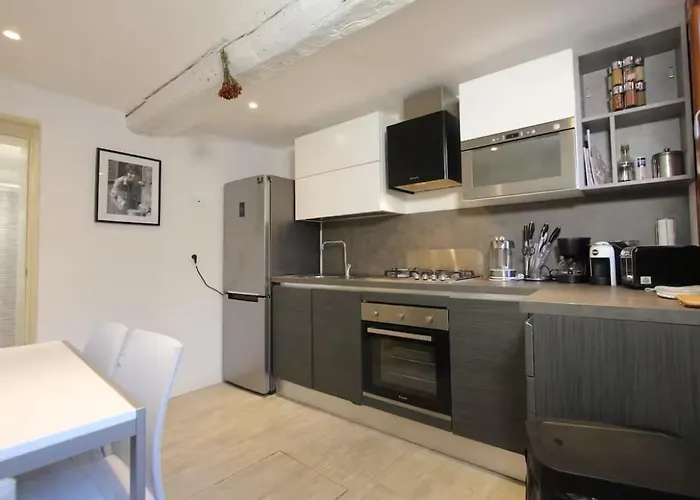 Casa Costa Biennale *