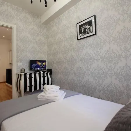 Casa Costa Biennale Venice